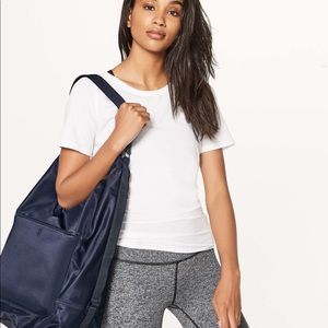 Price is FIRM! Lululemon All Set Hobo